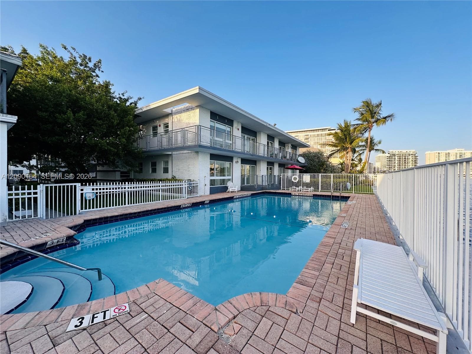 OCEANSIDE SEC ISLE OF NOR · #7 in Miami Beach - Photo 35