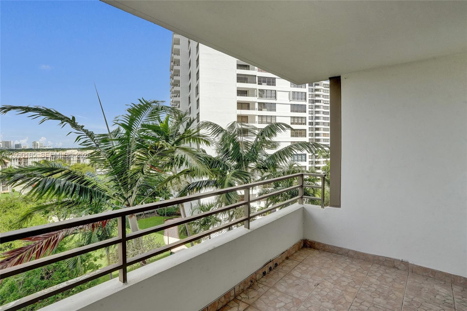 OLYMPUS CONDO PHASE · #408 in Hallandale Beach - Photo 31