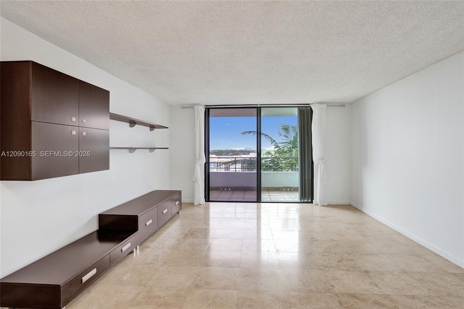 OLYMPUS CONDO PHASE · #408 in Hallandale Beach - Photo 4