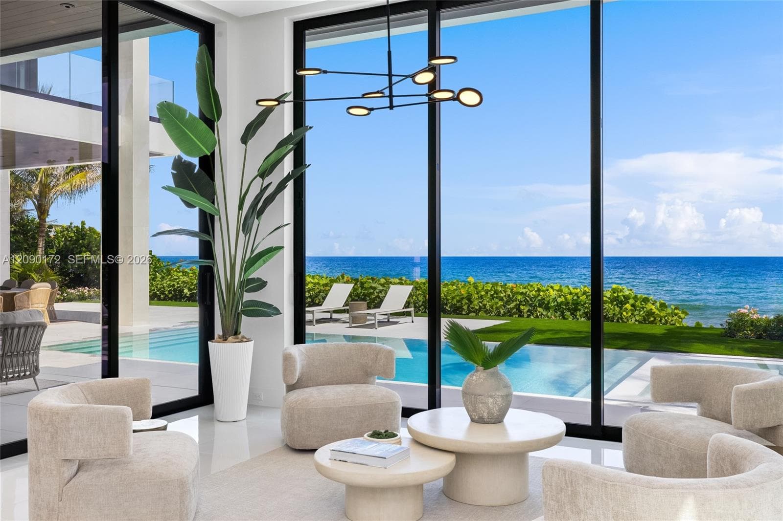 961 Hillsboro Mile photo 23