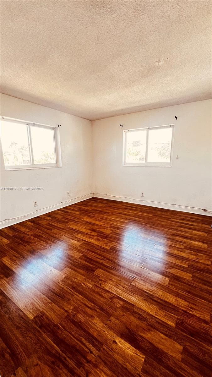 Mayo Apartments. · #11 in Hollywood - Photo 13