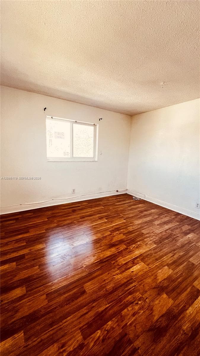 Mayo Apartments. · #11 in Hollywood - Photo 15