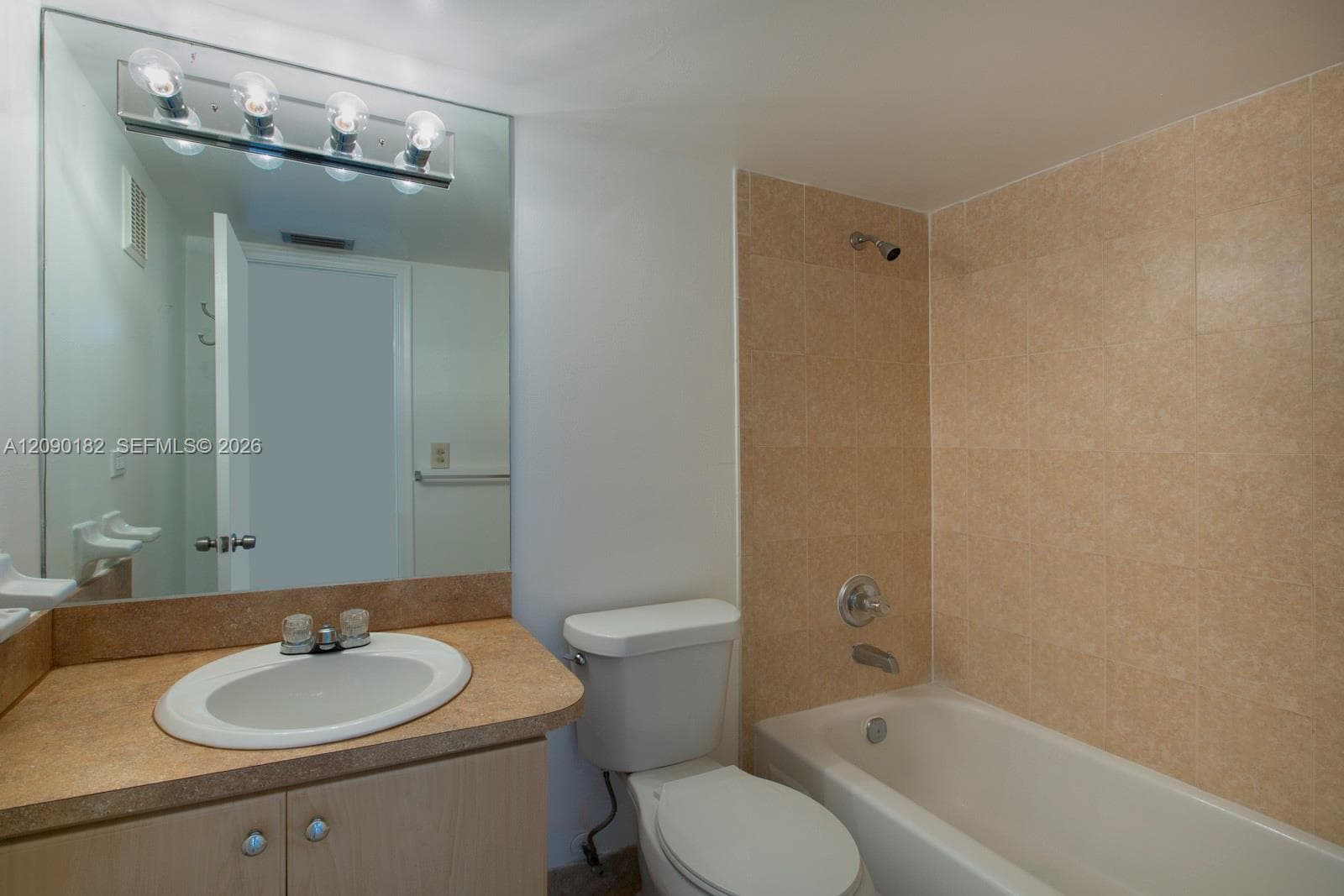 GRANDA DADELAND CONDO · #302E in Miami - Photo 16