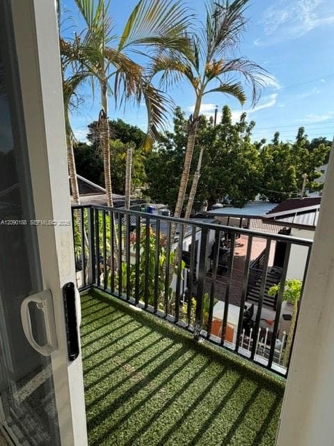EVANSTON HEIGHTS · #7 in Miami - Photo 12