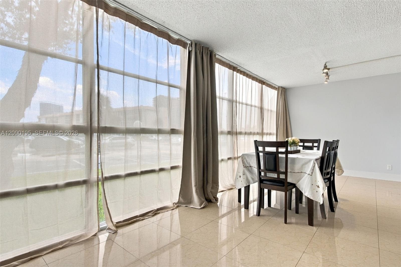 DESOTO PARK CONDO · #120 in Hallandale Beach - Photo 17