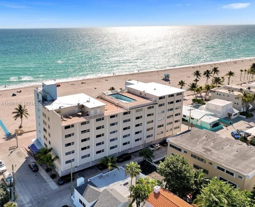 MAINSAIL CONDO · #204 in Hollywood - Photo 4