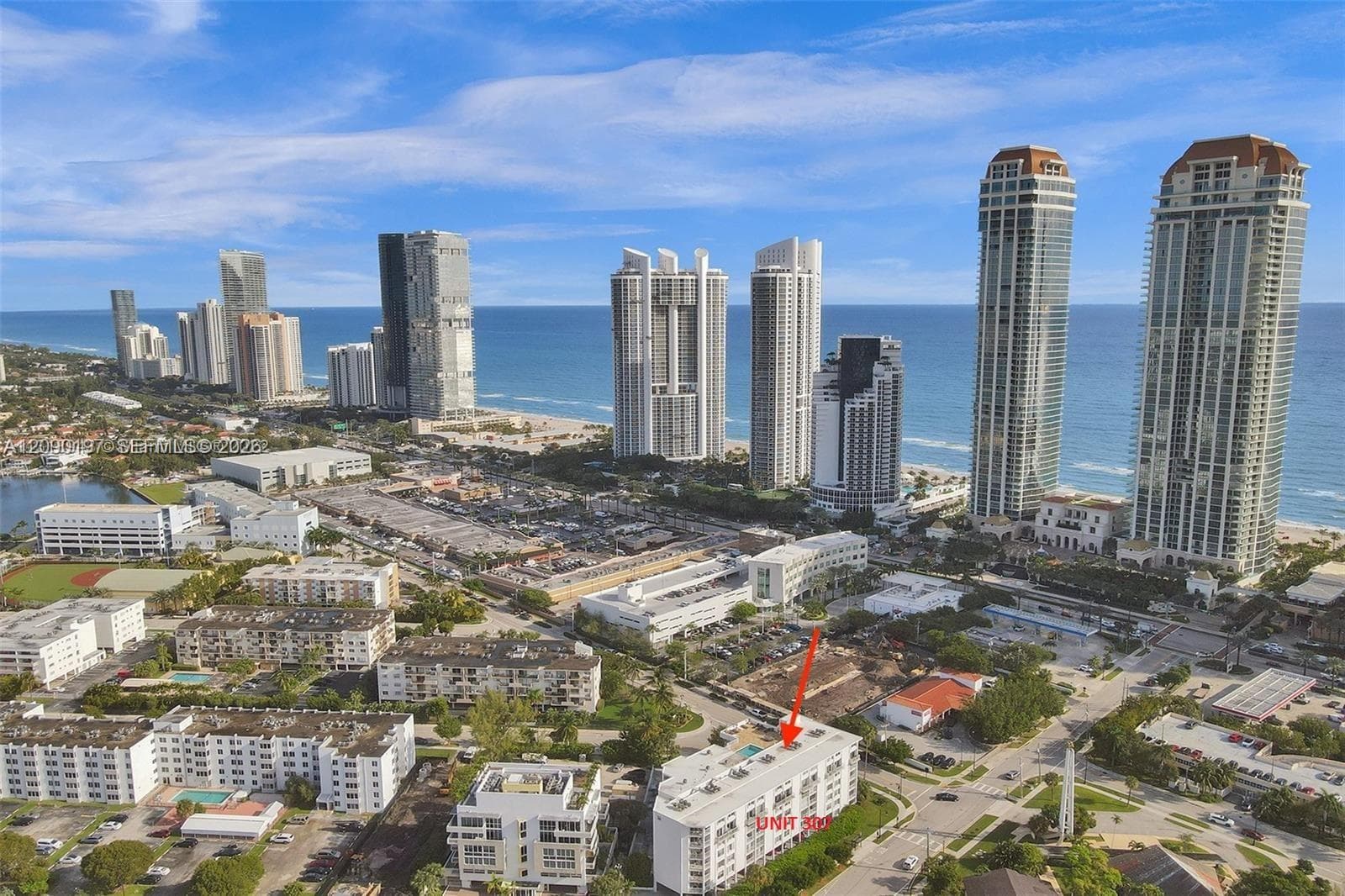 TOWNE ROYALE CONDO · #307 in Sunny Isles Beach - Photo 1