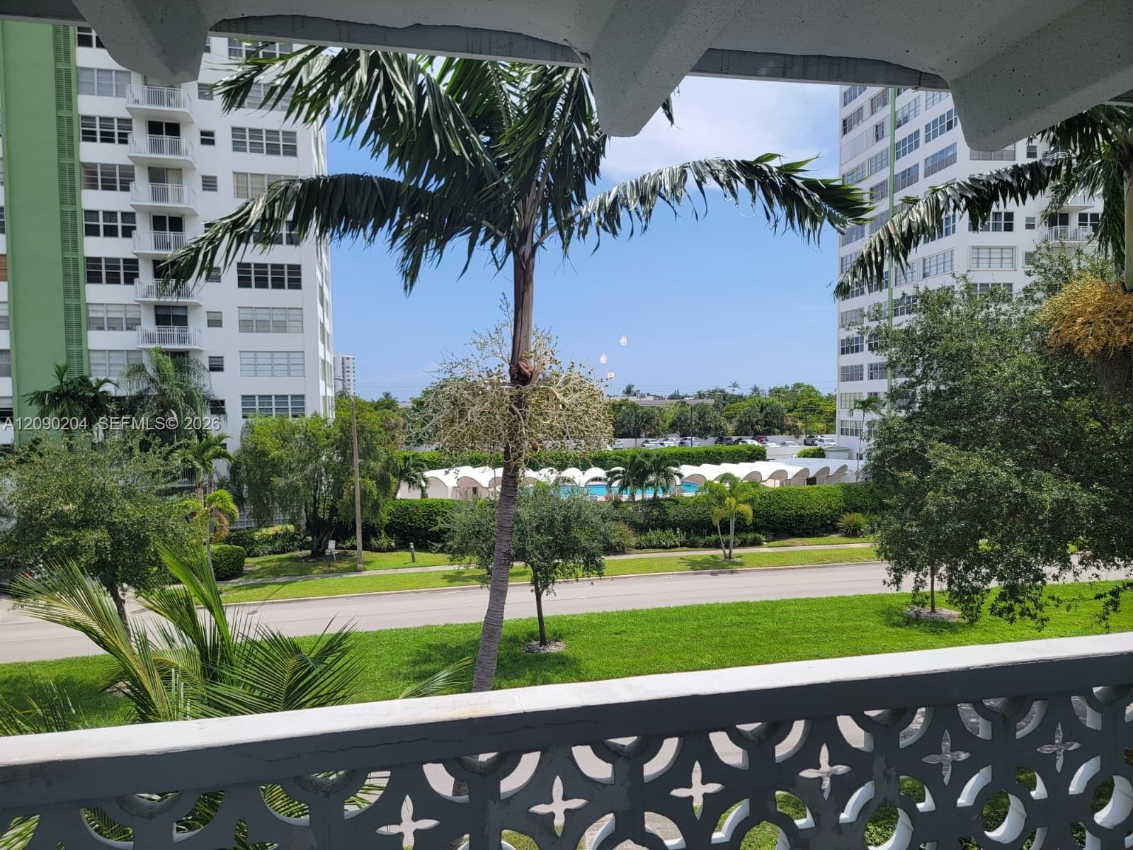 CLAREMONT PLACE CONDO · #305 in North Miami - Photo 2