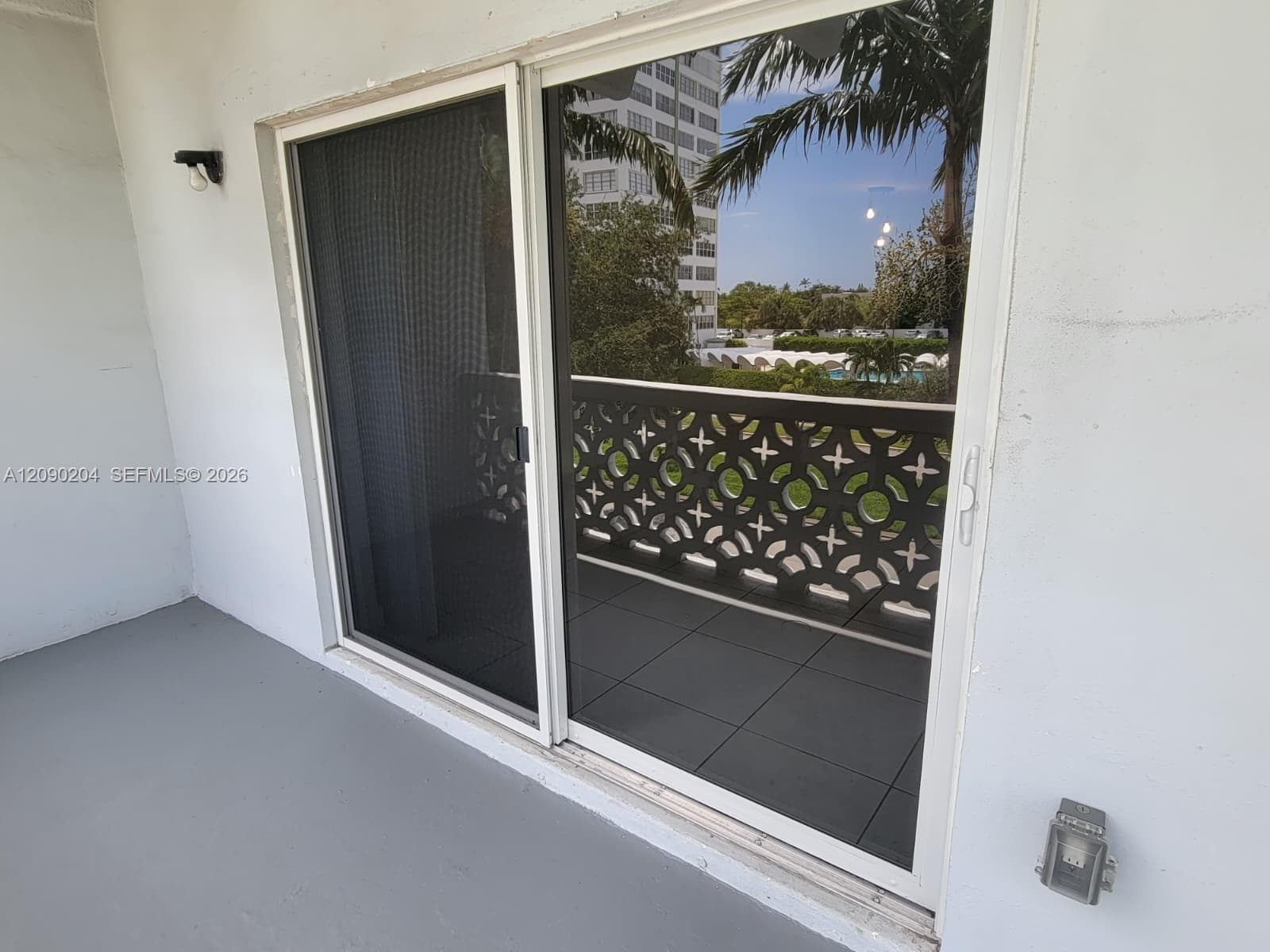 CLAREMONT PLACE CONDO · #305 in North Miami - Photo 3