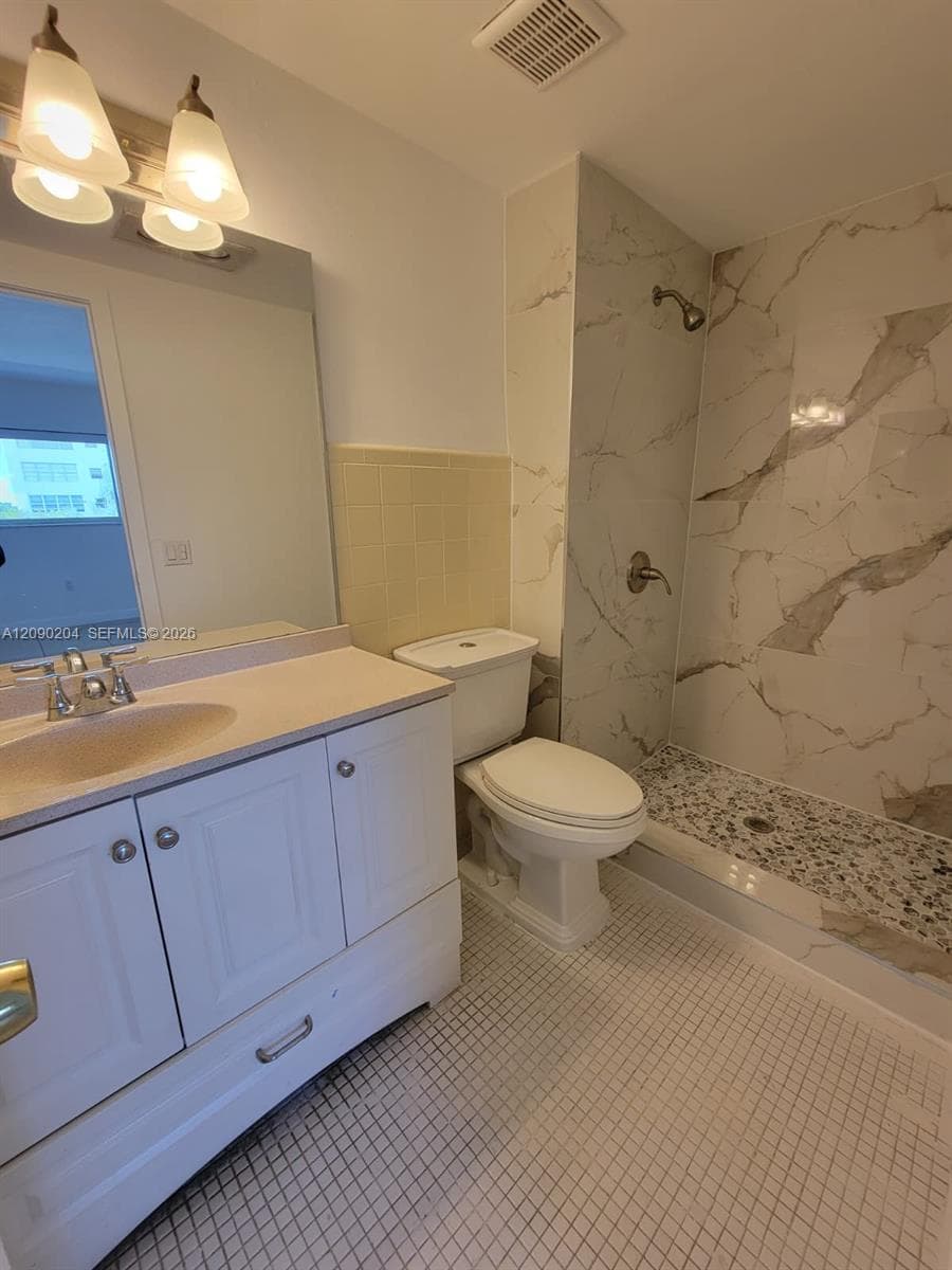 CLAREMONT PLACE CONDO · #305 in North Miami - Photo 15