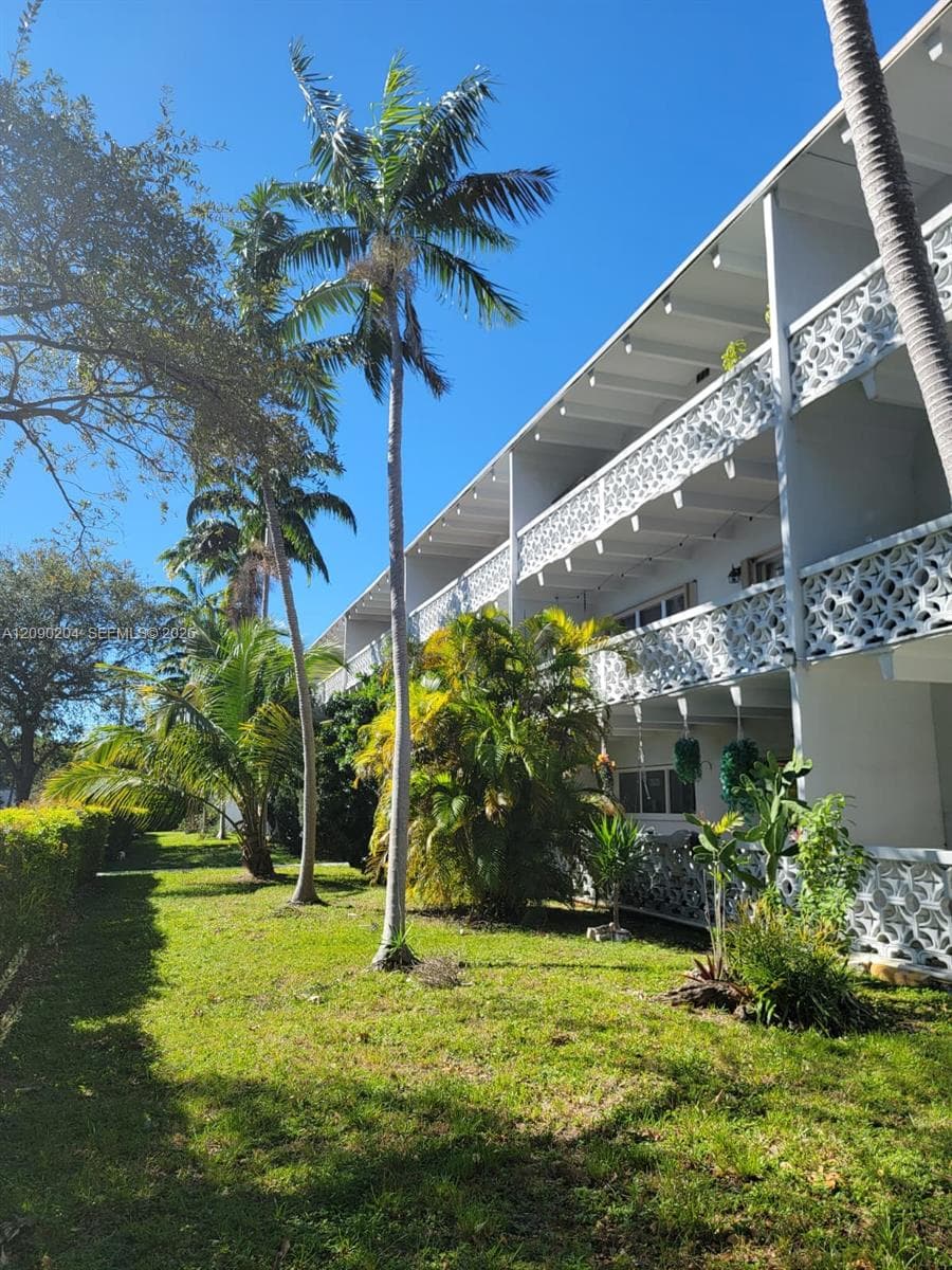 CLAREMONT PLACE CONDO · #305 in North Miami - Photo 35
