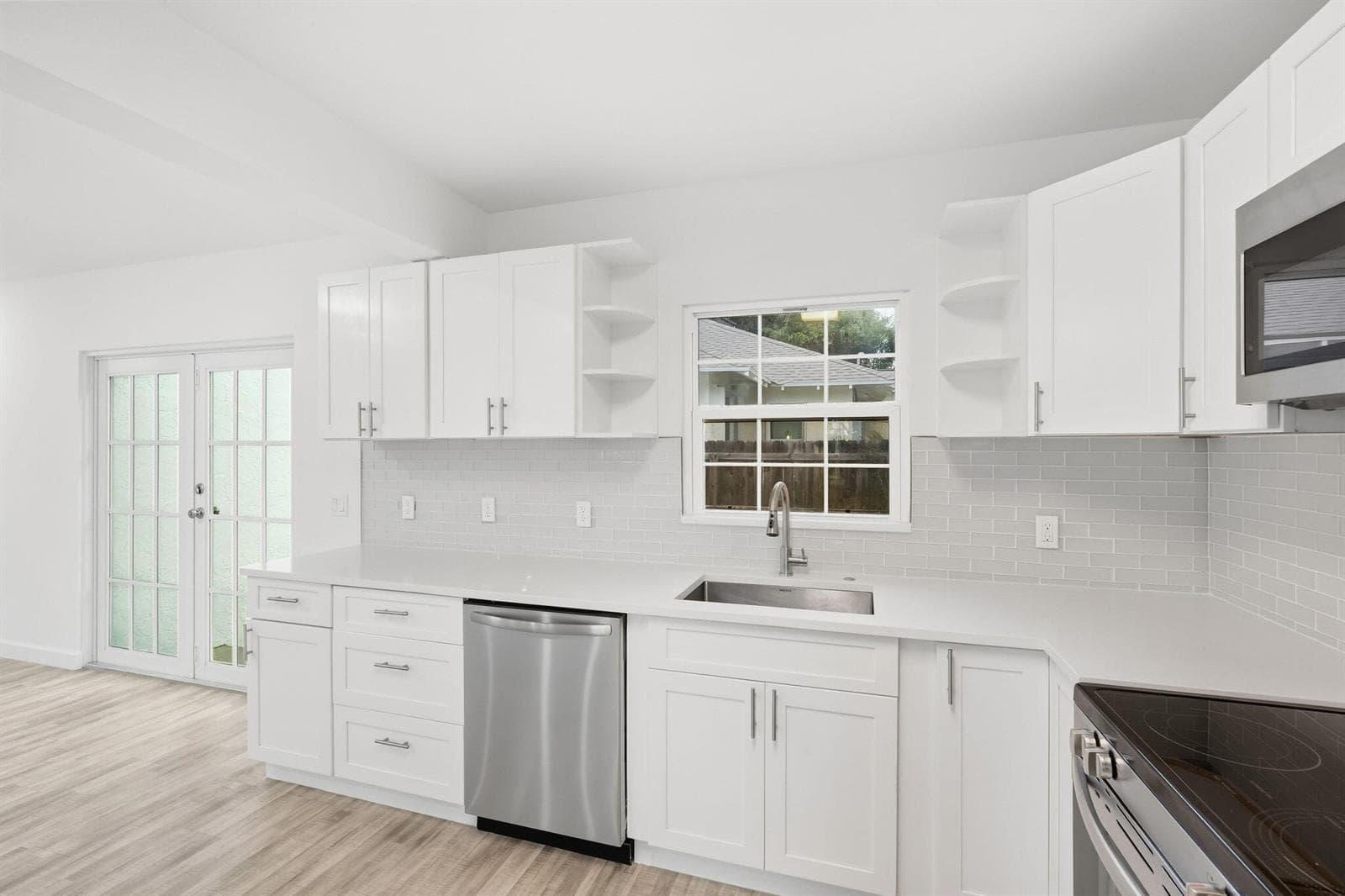 33-web-or-mls-5203_N_Flagler_Dr_07539