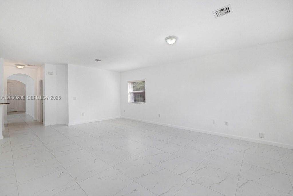 3656 NE 3rd Ct photo 6