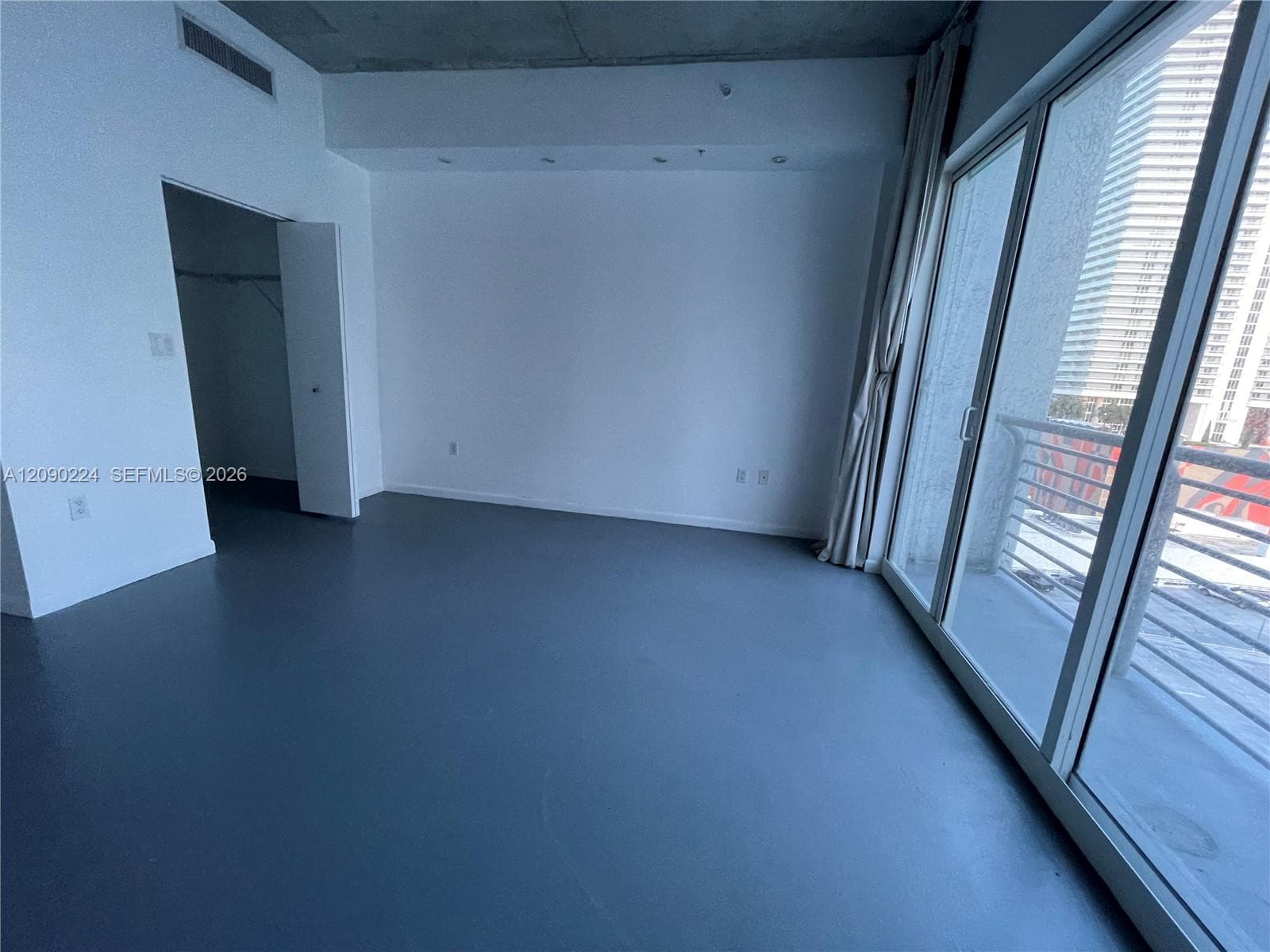 Loft Downtown II · #1406 in Miami - Photo 3