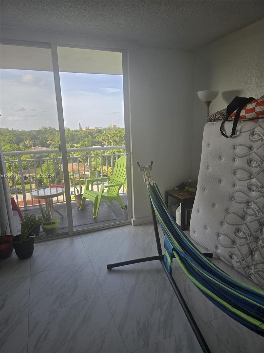 HARBOUR POINTE OF MIAMI C · #718 in Miami - Photo 16