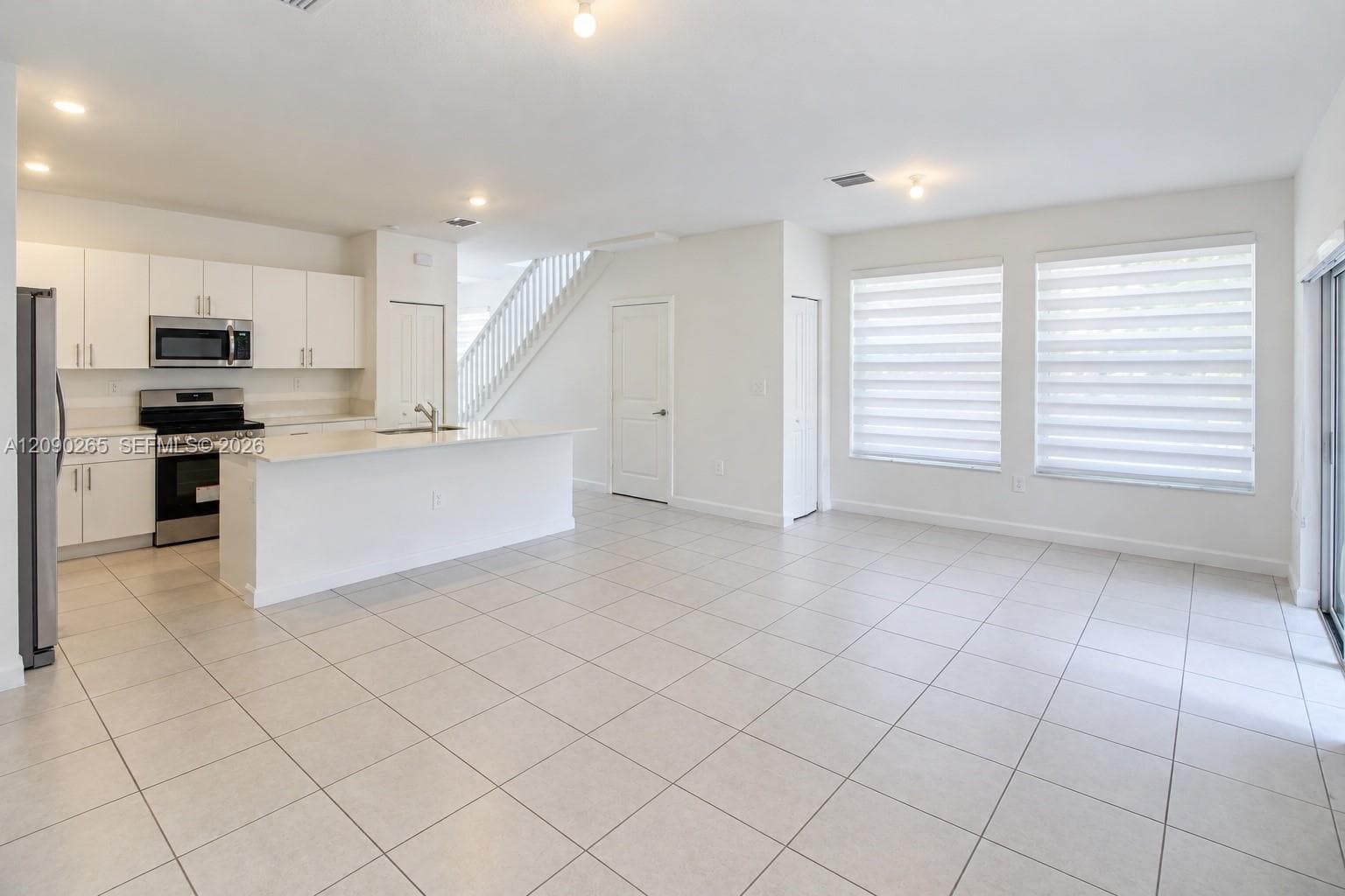 12891 SW 243rd Ter photo 2