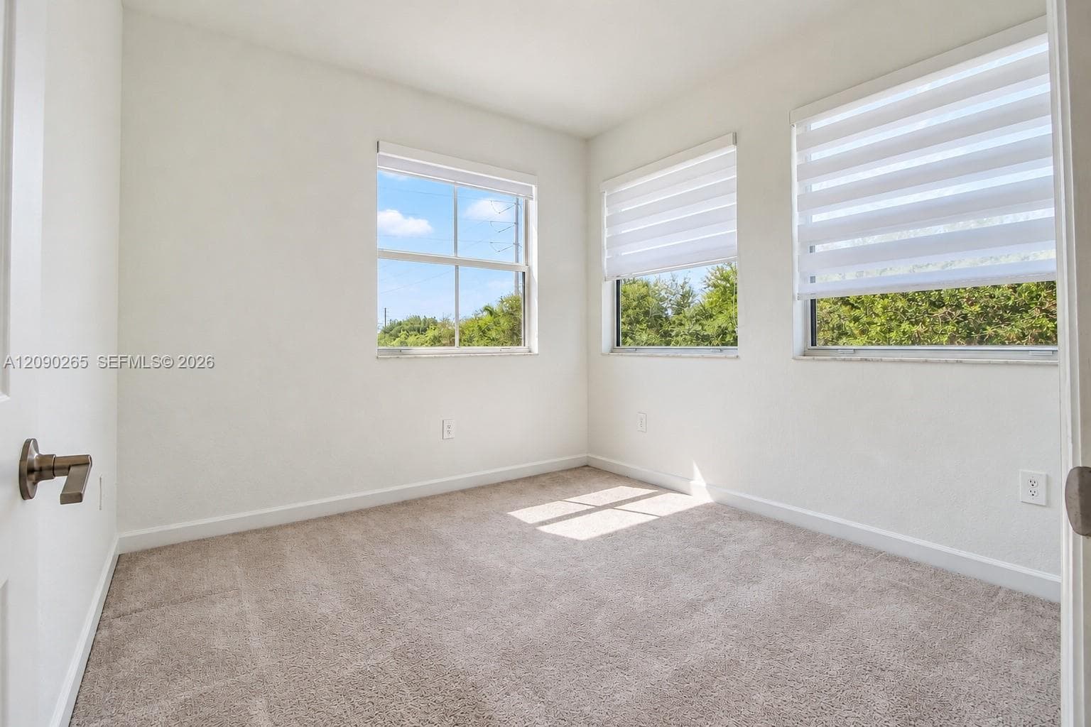 12891 SW 243rd Ter photo 10