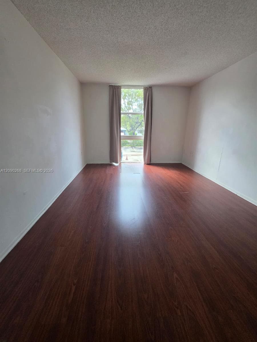 WOODSIDE APTS CONDO · #B-225 in North Miami Beach - Photo 12