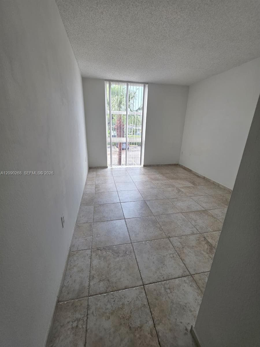 WOODSIDE APTS CONDO · #B-225 in North Miami Beach - Photo 20