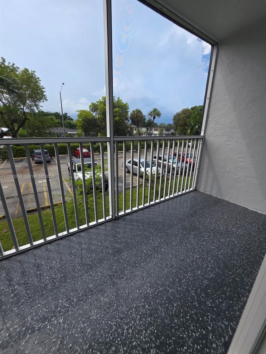 WOODSIDE APTS CONDO · #B-225 in North Miami Beach - Photo 24