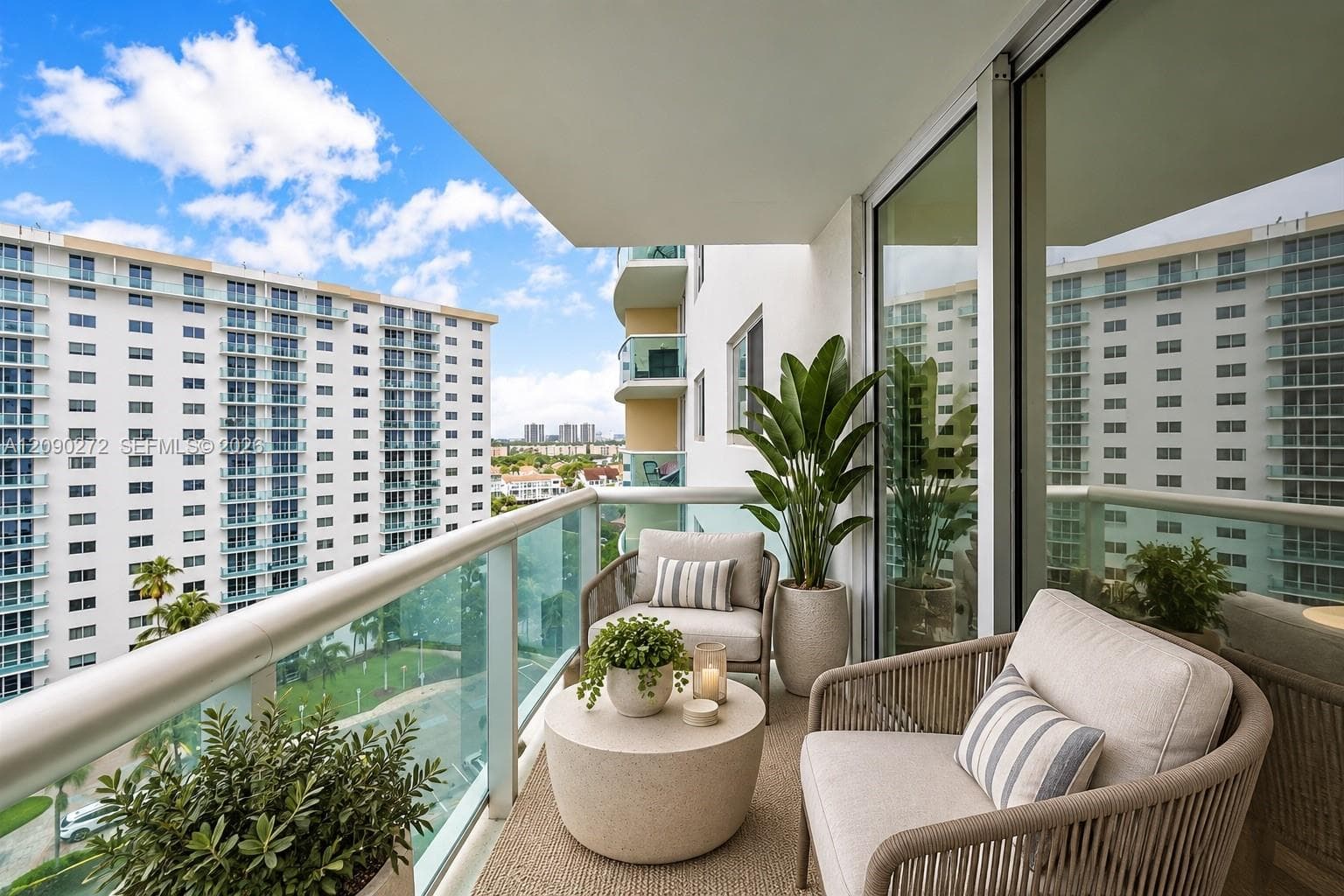 OCEANVIEW BUILDING B COND · #1023 in Sunny Isles Beach - Photo 4