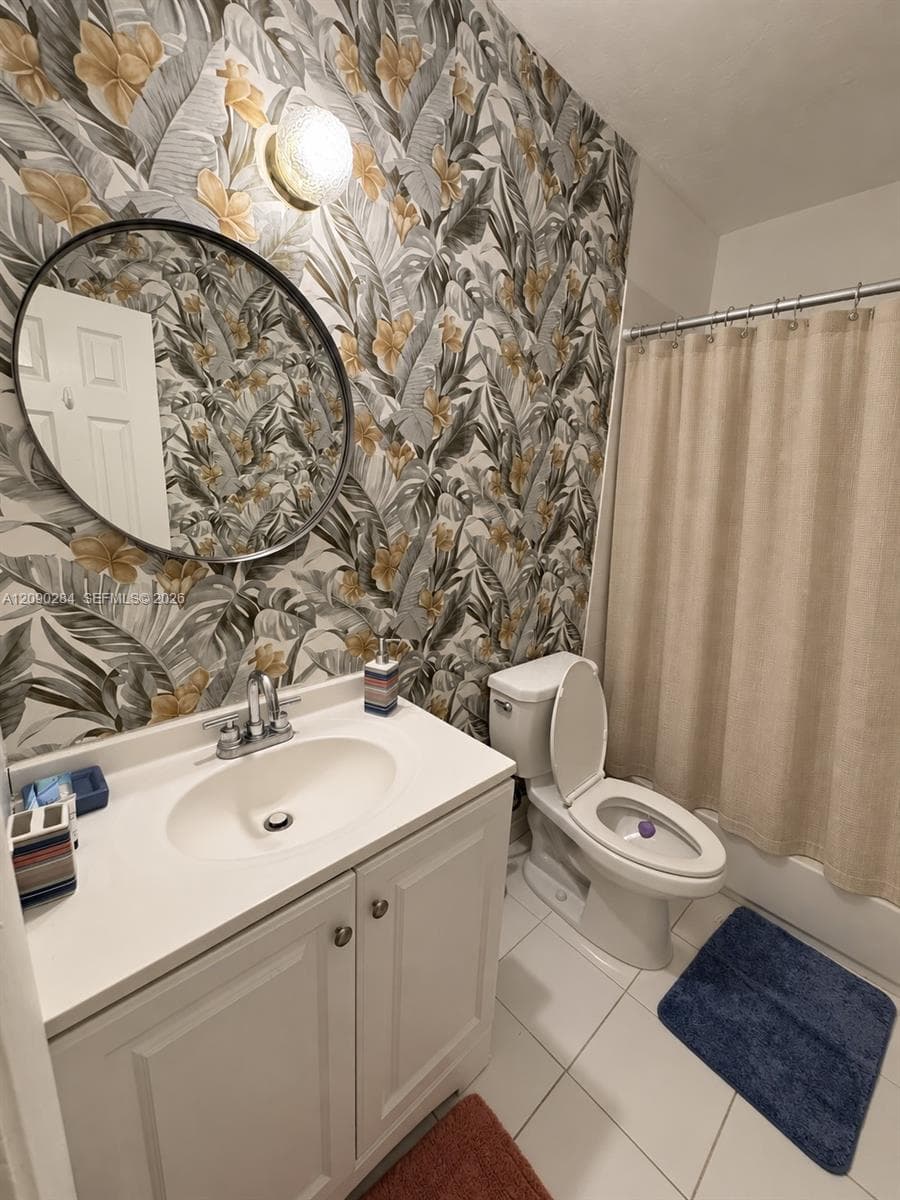 1630 NE 157th Ter #1630 photo 6