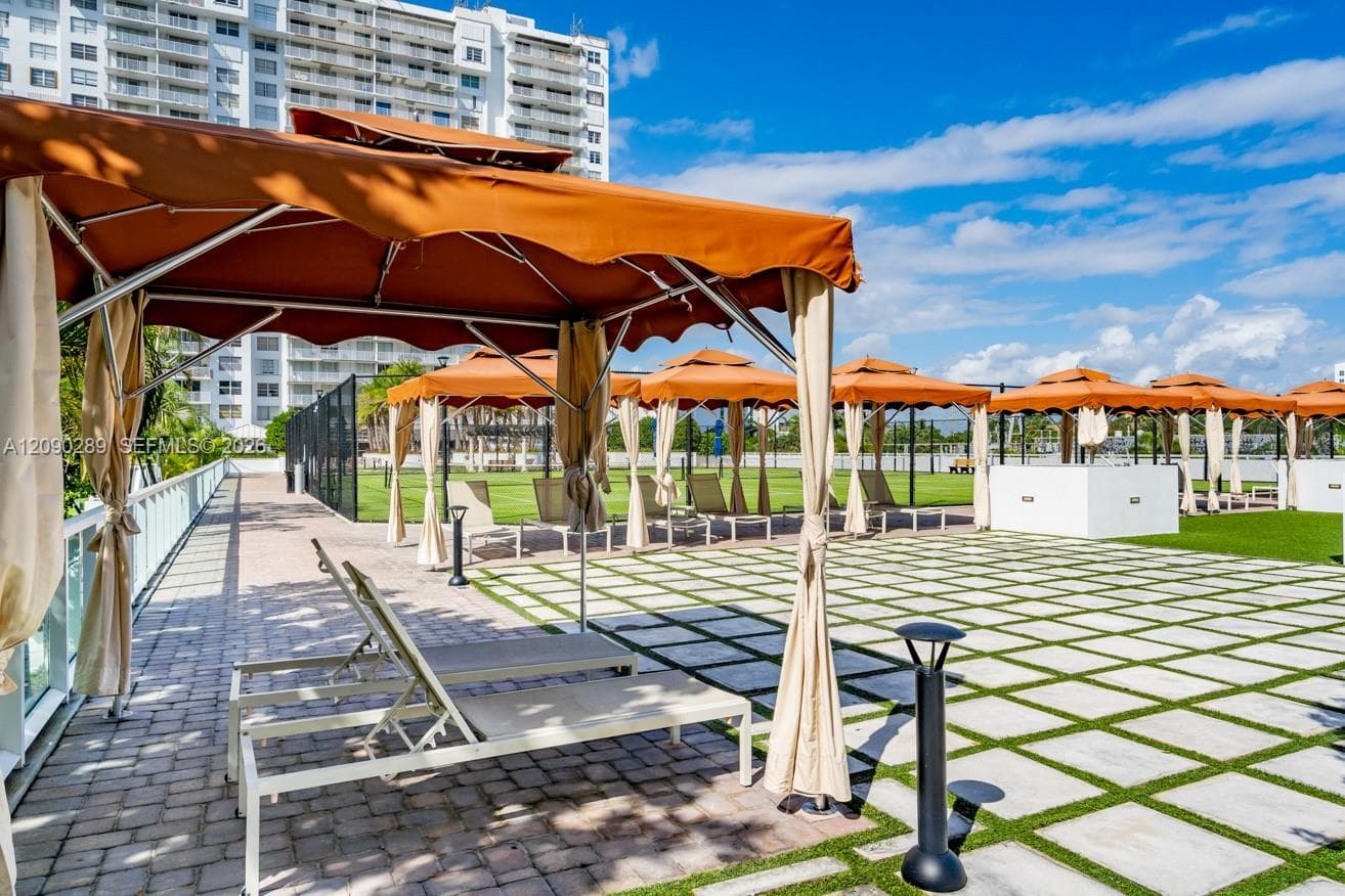 upper pool cabanas