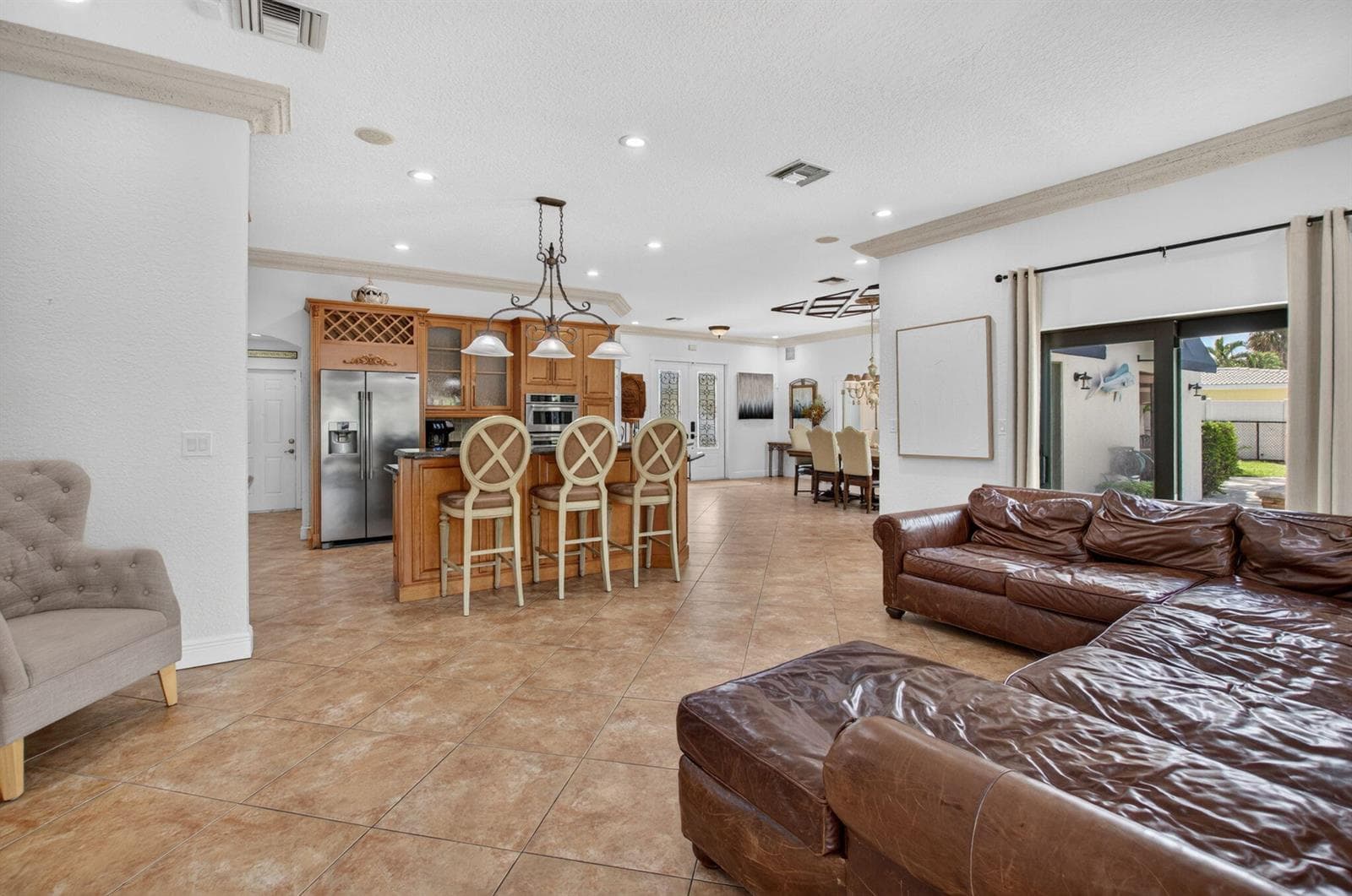 Living-Kitchen Area