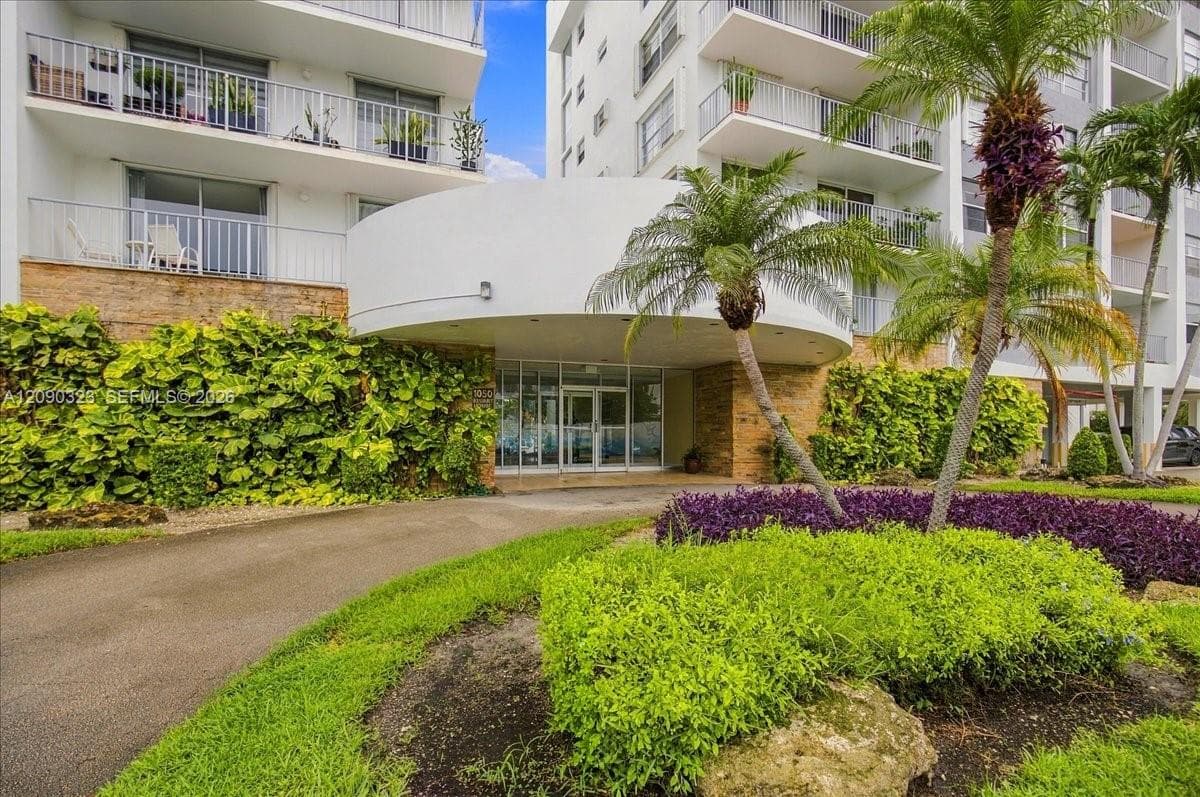 STUART HOMES CONDO · #3G in Bay Harbor Islands - Photo 60