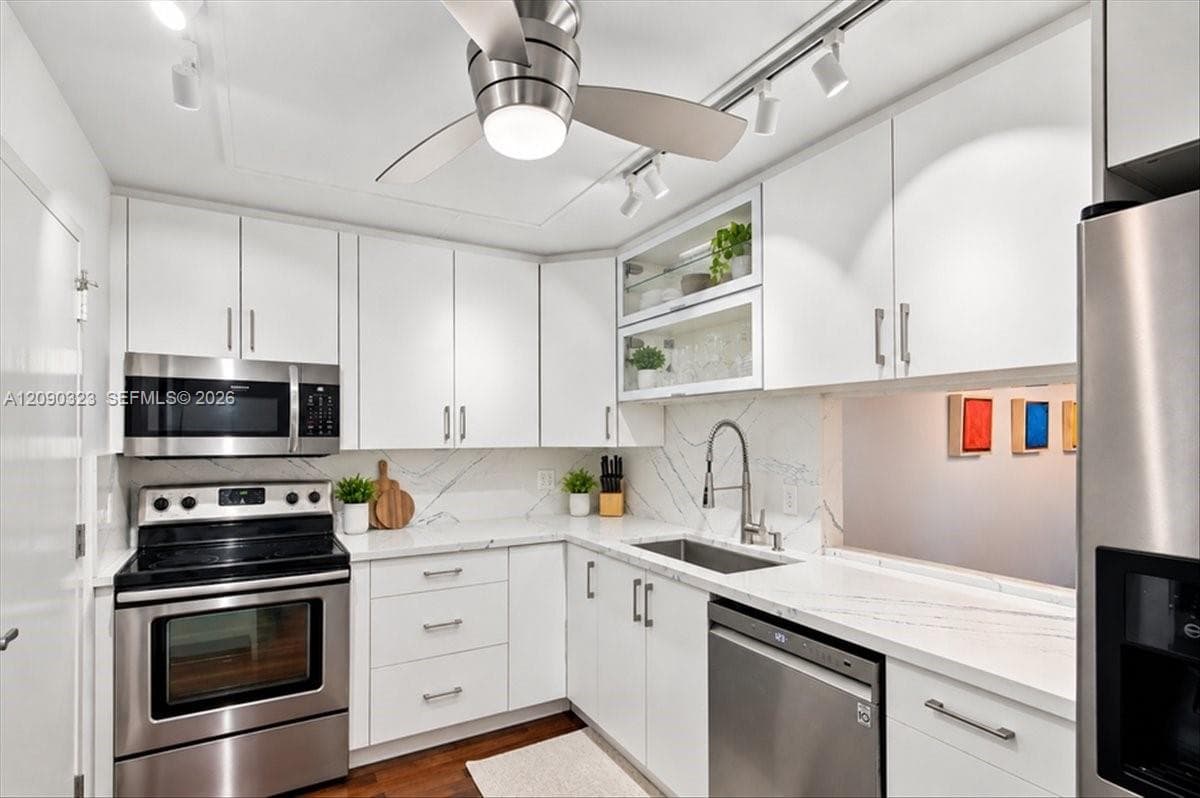 STUART HOMES CONDO · #3G in Bay Harbor Islands - Photo 25