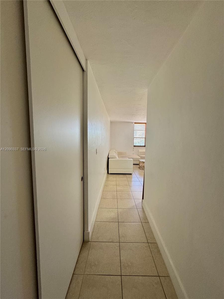 THE 244 BLDG CONDO · #3D in Miami Beach - Photo 3