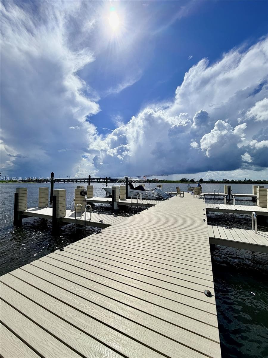 ROYAL SAXON · #5110 in Palm Beach - Photo 19