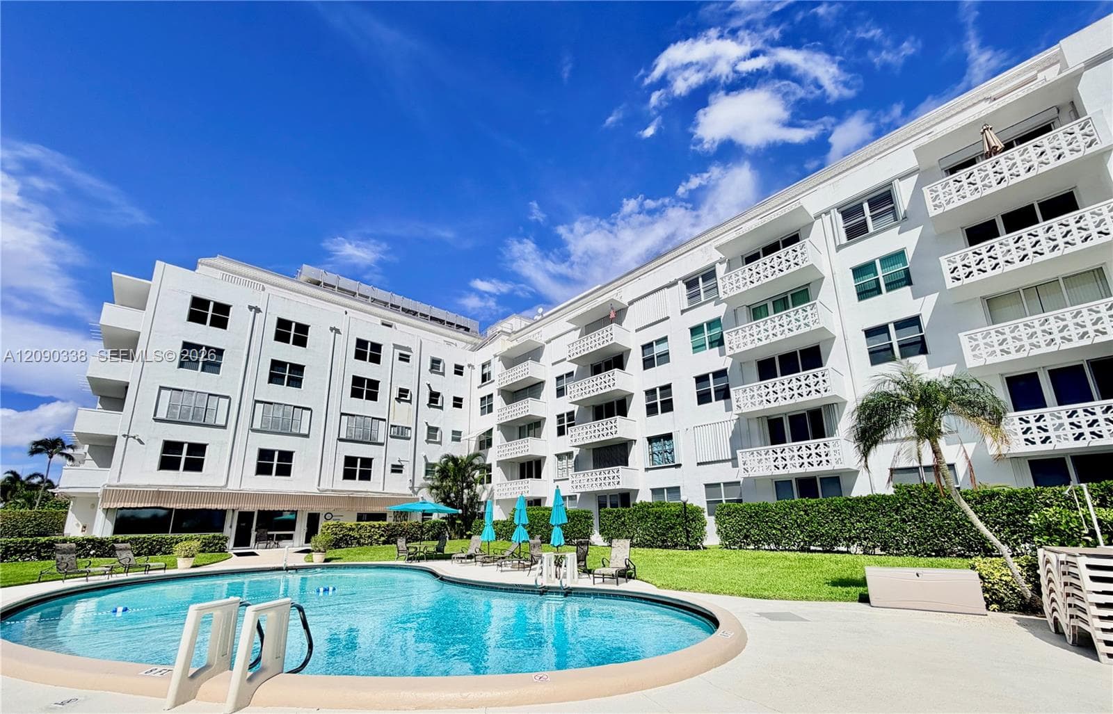 ROYAL SAXON · #5110 in Palm Beach - Photo 21
