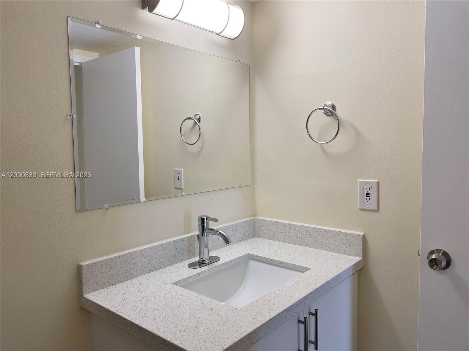 WOODSIDE APTS CONDO · #A537 in North Miami Beach - Photo 12