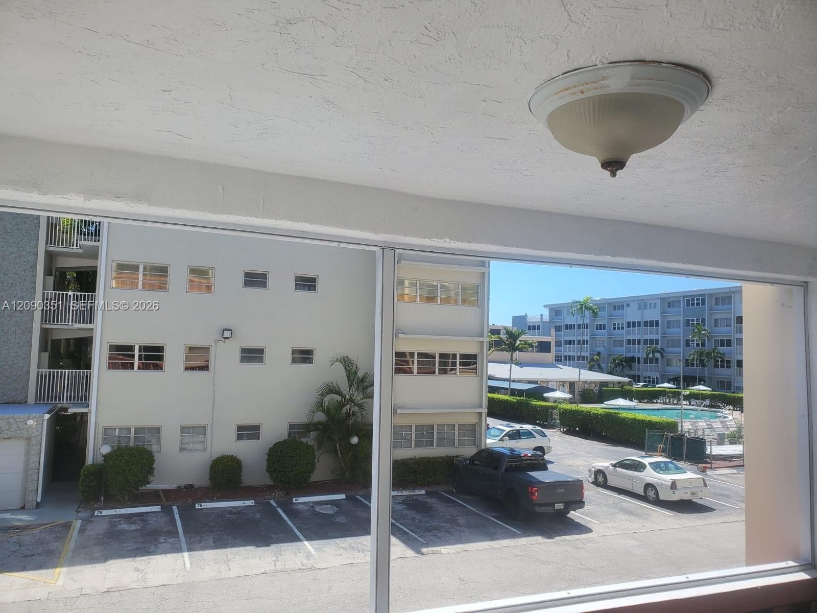 FIRST GULFSTREAM GARDEN · #206D in Hallandale Beach - Photo 5