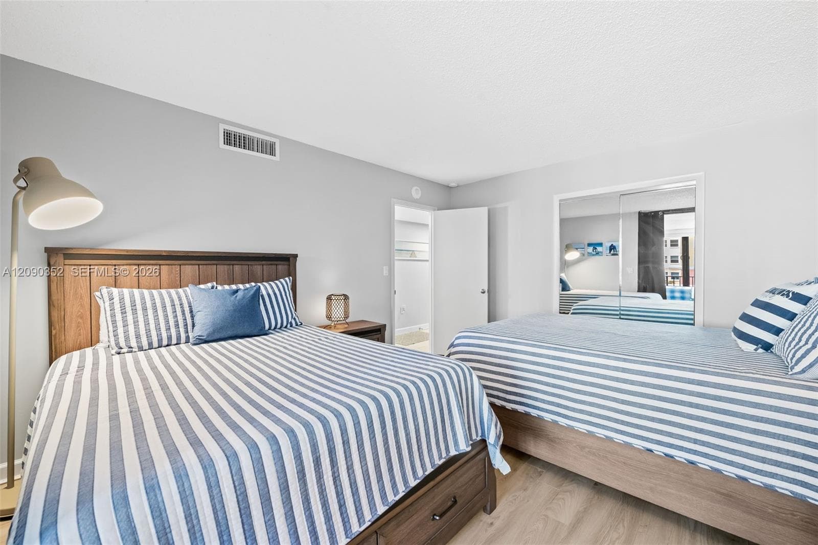 EMERALD TOWER · #407 in Pompano Beach - Photo 12