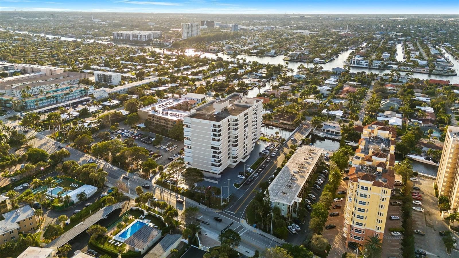 EMERALD TOWER · #407 in Pompano Beach - Photo 58