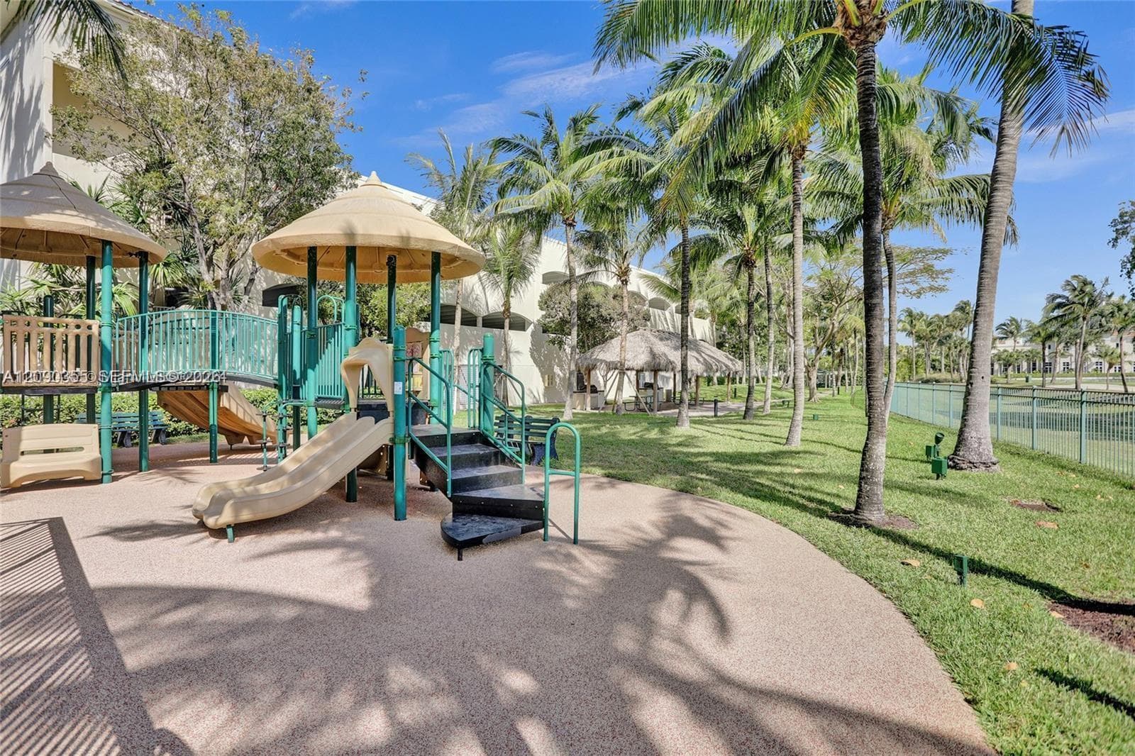 TURNBERRY ON THE GREEN CO · #1006 in Aventura - Photo 36