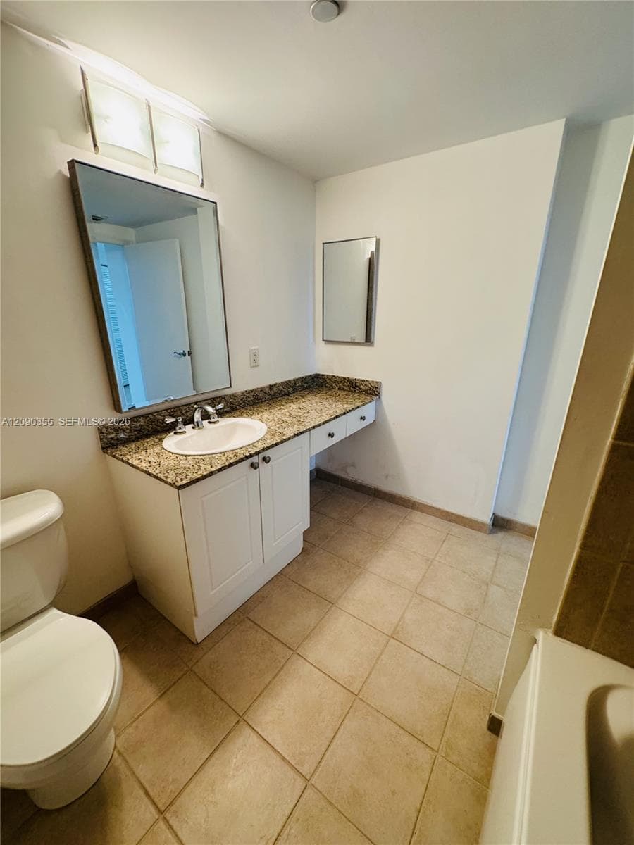 TURNBERRY ON THE GREEN CO · #1006 in Aventura - Photo 9