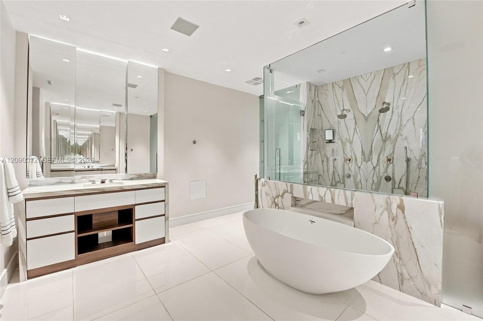 Boca Beach House · #105 in Boca Raton - Photo 31