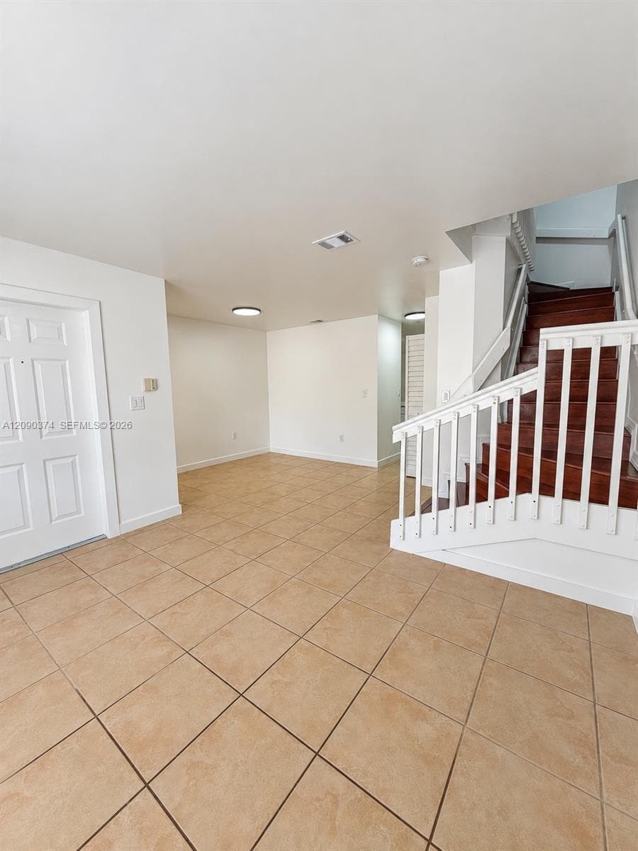 13893 SW 62nd Ter #. photo 2