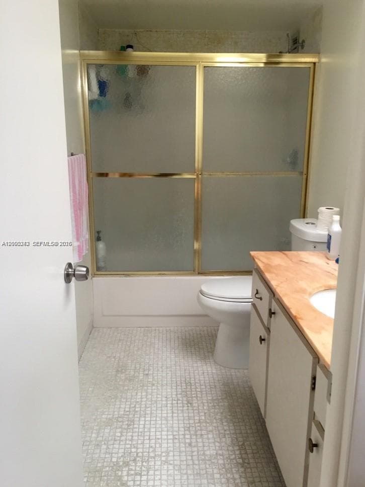 THE CARRIAGE HOUSE CONDO · #231 in Miami Beach - Photo 36