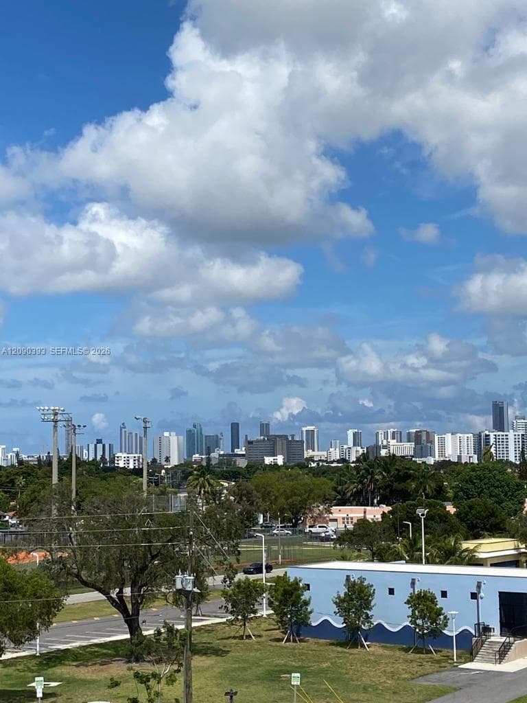 ISLA DEL MAR · #614 in Miami - Photo 20