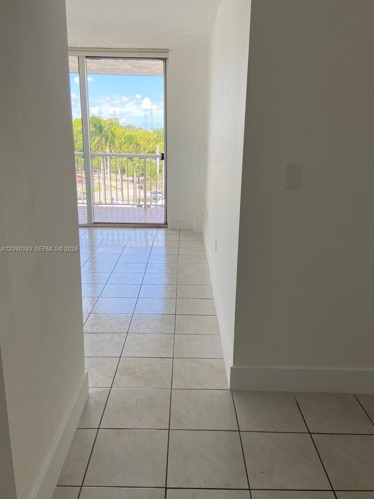 ISLA DEL MAR · #614 in Miami - Photo 10