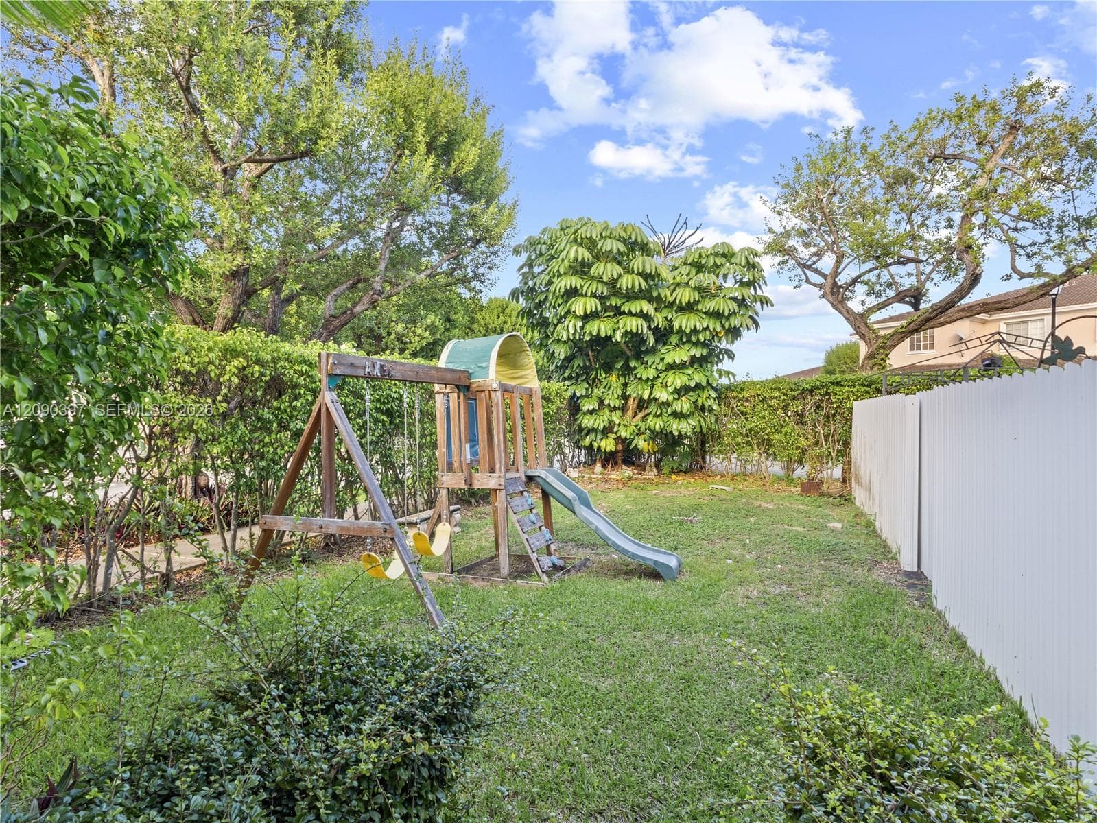 14046 SW 278th St photo 12