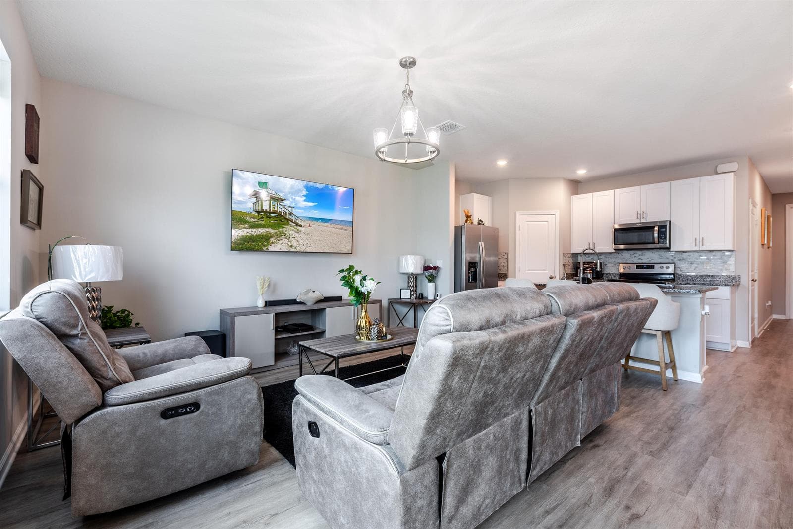 1645LindleySt.MagnoniaPark-11