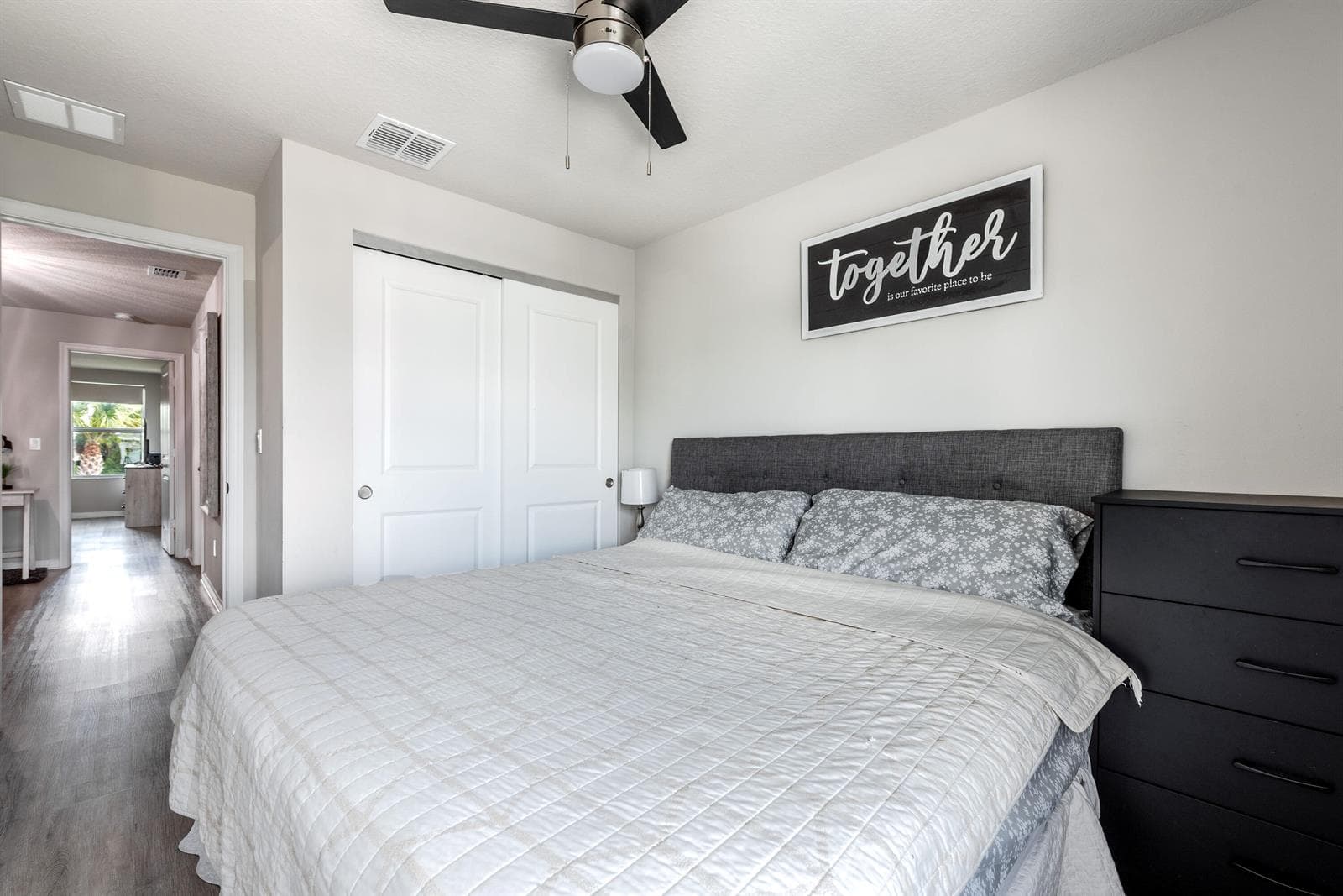 1645LindleySt.MagnoniaPark-21