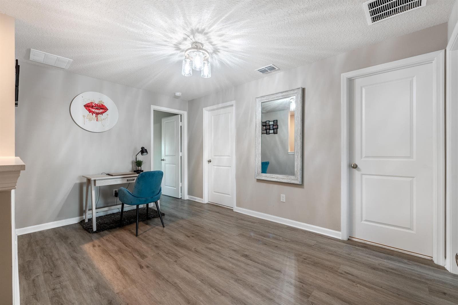 1645LindleySt.MagnoniaPark-22