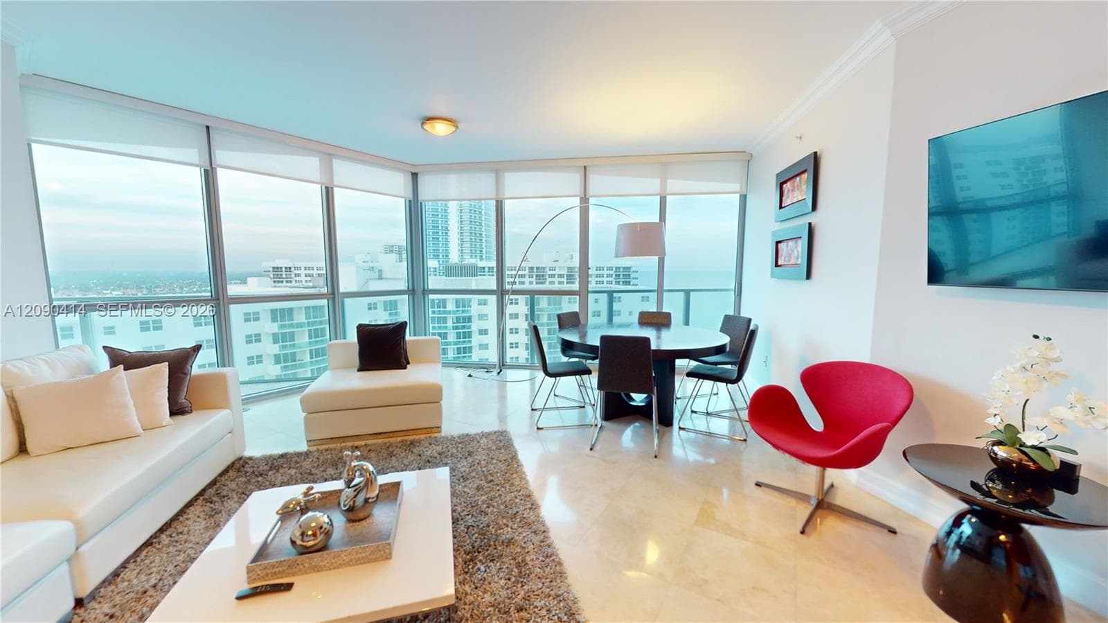 OCEAN PALMS CONDO · #1705 in Hollywood - Photo 4