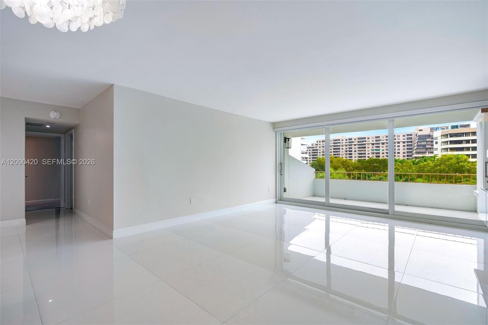 Commodore Club West · #413 in Key Biscayne - Photo 14
